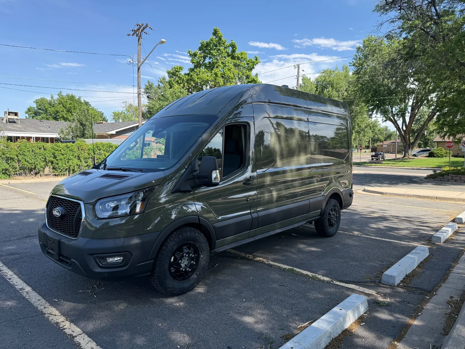 Driver side profile